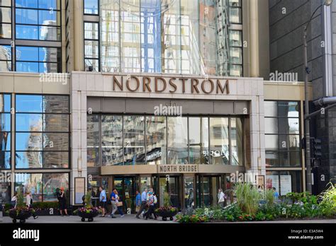 nordstrom chicago magnificent mile.